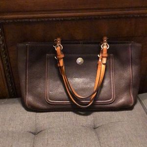 Beautiful vintage Coach purse!!
